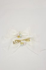 画像2: BABY,THE STARS SHINE BRIGHT / はるちゃんの願いを紡ぐFlower embroideryリボンパールクリップ  白 H-26-10-22-021-BA-AC-NS-ZH (2)