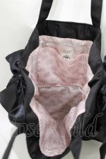 画像3: Maison de FLEUR / Hello Kitty/ダブルリボントートバッグ  ブラック H-26-10-24-051-LO-BG-NS-ZH (3)