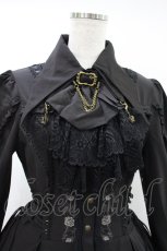 画像4: Ozz oneste / 薔薇刺繍ジャボ付きワンピース  黒 H-26-10-25-009-OO-OP-AK-ZH (4)