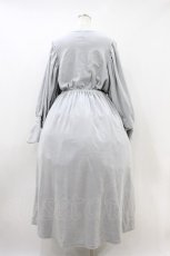 画像2: merry jenny / ギャザーギャザーフリースワンピース Free ライトグレー H-26-10-26-026-LO-OP-YZ-ZH (2)