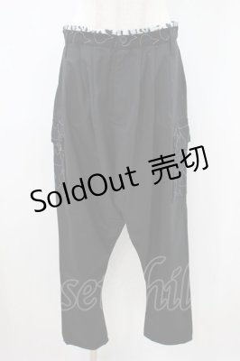 Preview of ネコ刺繍パンツ  黒