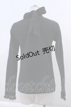 画像2: Emily Temple cute /  後ろリボン&ハイネックレース長袖カットソー  黒 I-24-03-05-047-ET-TO-HD-ZT470