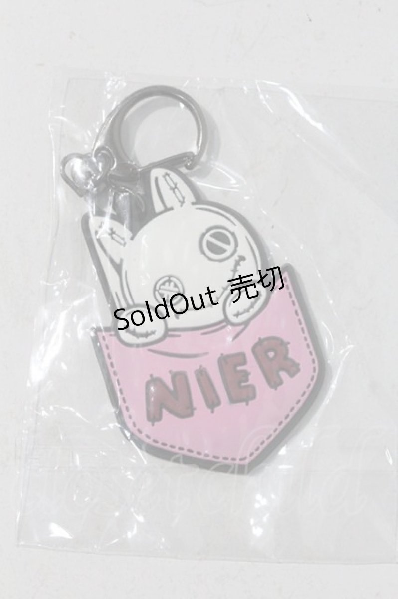 画像1: 【SALE】NieR CLOTHING / キーホルダー   I-24-04-06-006-PU-ZA-HD-ZT424-F002 (1)