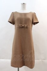 画像1: 【SALE】LODISPOTTO / ピンタックリボン半袖ワンピース  ブラウン I-24-05-24-088-LO-OP-HD-ZT384 (1)