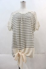 画像1: axes femme / レーシーショルダープルオーバー  アイボリーＸネイビー I-24-06-16-019-AX-TO-HD-ZT152 (1)