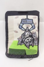 画像1: NieR CLOTHING / クッション  ブラック I-24-07-17-074-PU-ZA-HD-ZTK016 (1)