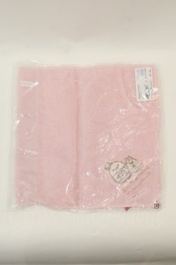 画像2: Maison de FLEUR / とんかつ・えびふらいのしっぽタオルハンカチ  ピンク I-24-07-22-108-LO-ZA-HD-ZT-K015