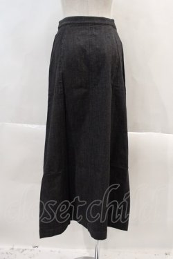 画像2: INGEBORG / フリルデニムスカート  黒 I-24-07-31-095-LO-SK-AS-ZS