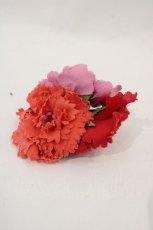 画像1: 【SALE】Jane Marple / HAT 3カラーフラワーバレッタ  ピンクＸ赤 I-24-10-05-124-JM-AC-HD-ZTK015 (1)