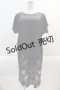 abilletage / Tシャツワンピースバタフライ  黒 I-24-10-29-036-GO-OP-HD-ZT336