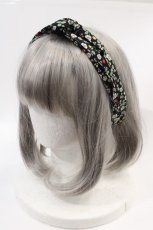 画像1: LOLITAその他(お買取対象外) / HAT ヘアバンド  黒Ｘ緑Ｘ赤Ｘ白 I-24-12-01-120-LO-AC-HD-ZT639-F003 (1)