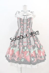 Angelic Pretty / 摘みたていちごシャーリングジャンパースカート  黒 I-24-12-20-053-AP-OP-HD-ZI