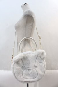 axes femme kawaii / ふわふわクマバッグ  白 I-25-01-05-092-AX-BG-HD-ZT-K010
