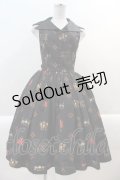 ATELIER PIERROT / Royal Crownベストワンピース  黒 I-25-01-10-101-EL-OP-HD-ZI