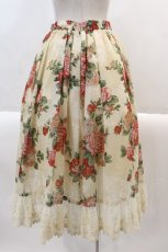 画像2: 【SALE】axes femme / ラフィネローズ柄タックスカート  イエロー I-25-01-10-118-AX-SK-HD-ZT383 (2)