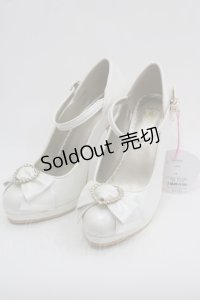 BABY,THE STARS SHINE BRIGHT / Heart Princessパンプス M オフ白 I-25-03-08-082-BA-SH-HD-ZI