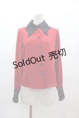 Moi-meme-Moitie / 蝙蝠カラーブラウス  赤Ｘ黒 I-25-03-12-004-MO-BL-HD-ZI
