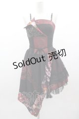Qutie Frash / 龍プリントアシンメトリーキャミワンピース  黒Ｘボルドー I-25-03-15-054-QU-OP-HD-ZI