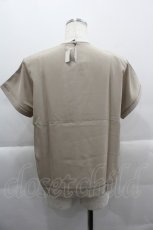 画像2: 【SALE】INGEBORG / ドットリボン半袖ブラウス  ブラウン I-25-03-29-032-LO-BL-HD-ZT064 (2)