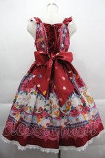 画像2: BABY,THE STARS SHINE BRIGHT / Pastoral Decoration Palette柄ヨークレースジャンパースカート  エンジ I-25-03-29-046-BA-OP-HD-OS (2)