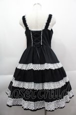 画像2: BABY,THE STARS SHINE BRIGHT / ミルフィーユジャンパースカート  黒Ｘ白 I-25-04-07-054-BA-OP-HD-ZI (2)