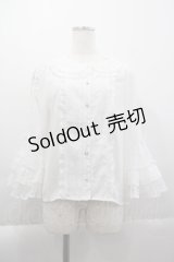 axes femme kawaii / レーシー姫袖ブラウス  白 I-25-04-07-006-AX-BL-HD-ZI