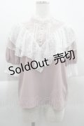 axes femme kawaii / ヨーク切換半袖ブラウス  ピンクＸ白 I-25-04-16-012-AX-BL-HD-ZI