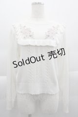 axes femme / バラ刺繍ブロッキングニット  白 I-25-04-16-015-AX-TO-HD-ZI
