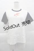 Powder / 金魚プリントTシャツ S 白Ｘ紺 I-25-04-16-028-LO-TO-HD-ZI