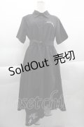 NieR Clothing / ロゴ刺繍半袖ワンピース  黒Ｘ紫 I-25-04-16-034-PU-OP-HD-ZI