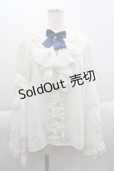 Amavel / Historical Theatreフリルブラウス  白Ｘ青 I-25-04-16-005-CA-BL-HD-ZI