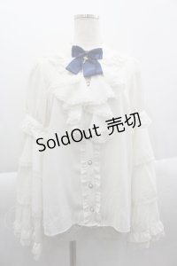 Amavel / Historical Theatreフリルブラウス  白Ｘ青 I-25-04-16-005-CA-BL-HD-ZI