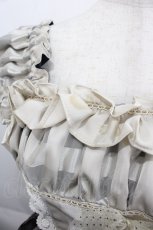 画像3: BABY,THE STARS SHINE BRIGHT / ユキノナミダヒメ柄Bright Checkジャンパースカート  グレーＸ黒 I-25-04-19-049-BA-OP-HD-ZI (3)