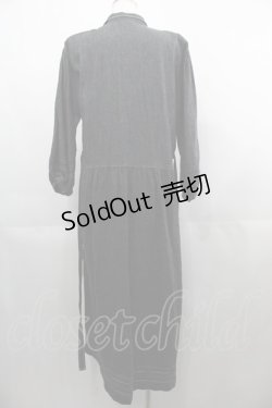 画像2: PINK HOUSE / ピンタックリボンデニムワンピース  黒 I-25-04-21-079-LO-OP-HD-ZS