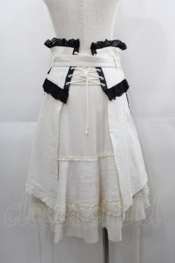 画像2: Ozz Croce / 薔薇刺繍ベルトオーバースカート&レーススカートセット  白 I-25-04-21-092-OO-SK-HD-ZI