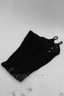 画像1: Ozz oneste / サクラ刺繍アームカバー  黒Ｘ赤 I-25-05-07-122-OO-ZA-HD-ZI