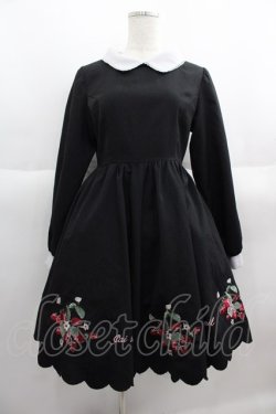 画像1: Ank Rouge / いちご刺繍長袖ワンピース  黒Ｘ赤 I-25-05-19-044-CA-OP-HD-ZI