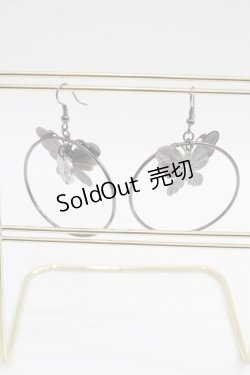 画像1: gouk / 蝶リングピアス  ガンメタ I-25-05-23-122-GO-AC-HD-ZI