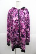 NieR Clothing / シルエットNieRちゃん総柄パーカー  ピンクＸ黒 I-25-05-23-025-PU-BL-HD-ZI