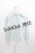 【SALE】axes femme Kawaii / スプーン持ちのクマさんブラウス  サックス I-25-05-29-010-AX-BL-HD-ZT497