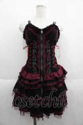 OZZ ANGELO / 薔薇刺繍サイド編み上げコルセットキャミワンピース  黒Ｘ赤 I-25-05-29-097-OO-OP-HD-ZI
