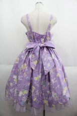 画像2: Angelic Pretty / SPACE TOYSジャンパースカート  ラベンダー I-25-06-08-049-AP-OP-HD-ZI (2)