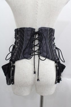 画像2: Ozz oneste / 薔薇刺繍ポーチ付きコルセット  ブラック I-25-06-08-124-OO-ZA-HD-ZI