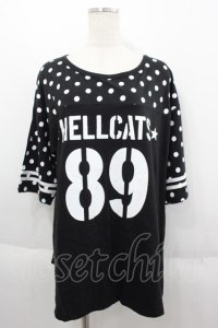HELL CAT PUNKS / フットボールビッグTシャツ  ブラックドット I-25-06-11-009-PU-TS-HD-ZI