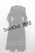axes femme POETIQUE / チャイナボタンフレア袖ワンピース  黒Ｘ紫 I-25-06-11-092-AX-OP-HD-ZI