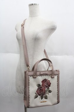 画像1: axes femme / ローズ刺繍スクエアバッグ  ベージュ I-25-06-11-094-AX-BG-HD-ZI