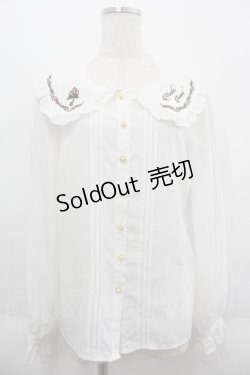 画像1: Amavel / 鍵刺繍ブラウス  白 I-25-06-11-003-CA-BL-HD-ZI