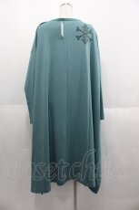 画像2: ALGONQUINS / クロスボーンエンブレムドロップショルダービッグワンピ  ミントグリーン I-25-06-11-043-AL-OP-HD-ZI (2)