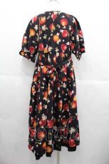 画像2: PINK HOUSE / PINK HOUSE×HELLO KITTY Patterned One-piece  黒 I-25-06-17-084-LO-OP-HD-ZS (2)