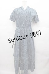 INGEBORG / ドット半袖ワンピース  青Ｘ白 I-25-06-21-080-LO-OP-HD-ZI